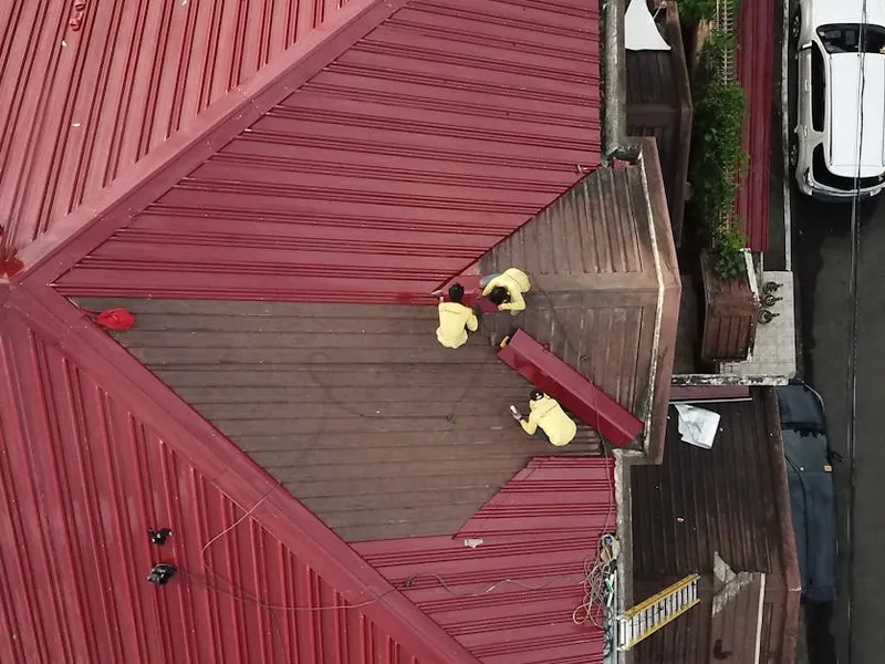 Mill Valley Roof Repair professional team